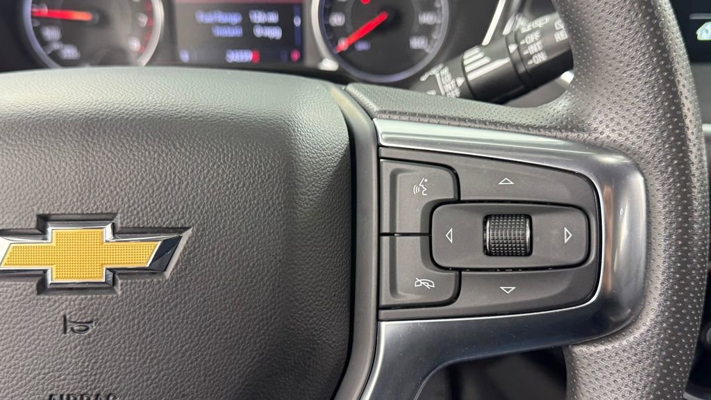 Used 2023 Chevrolet Blazer LT AWD/4WD image 22