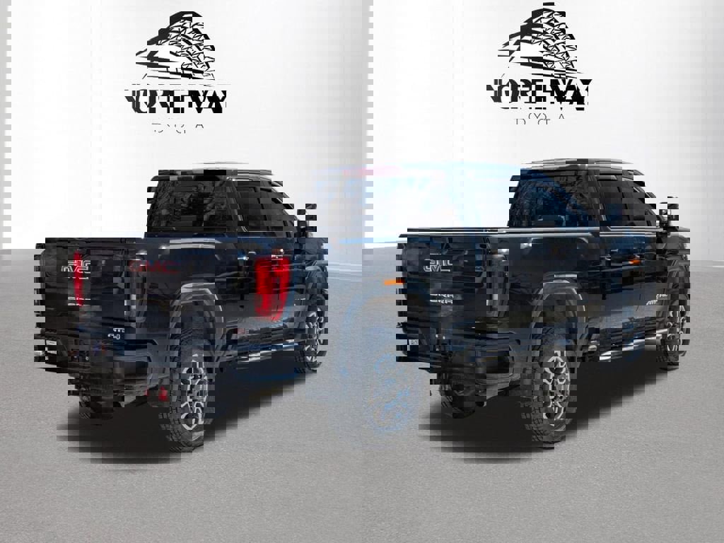 Used 2023 GMC Sierra 2500 AT4 w/ AT4 Preferred Package image 4