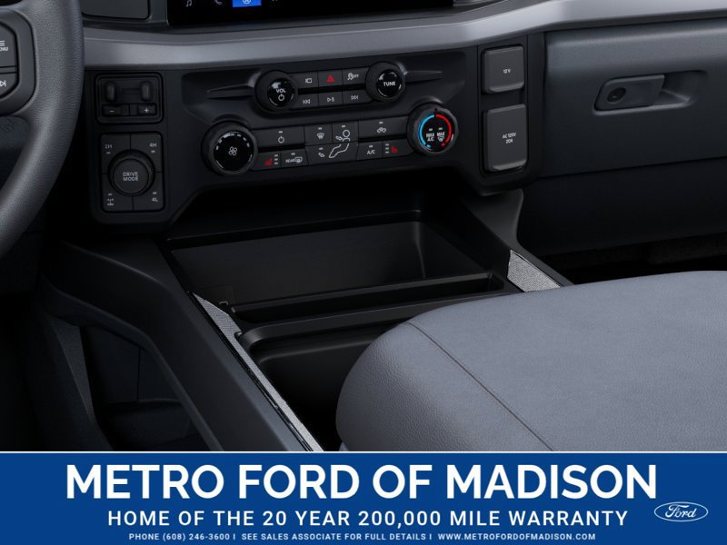 New 2027 Ford F250 XLT w/ XLT Premium Package AWD/4WD image 15