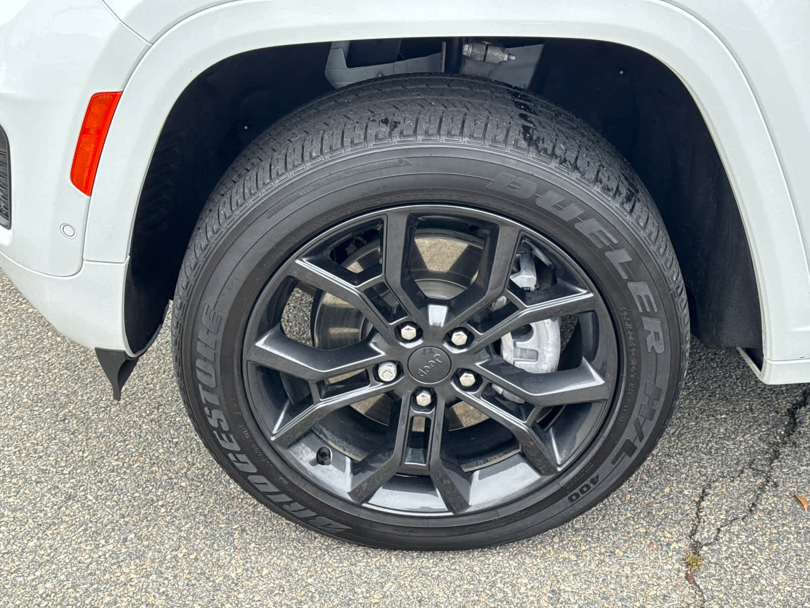 Used 2023 Jeep Grand Cherokee 30th Anniversary image 10