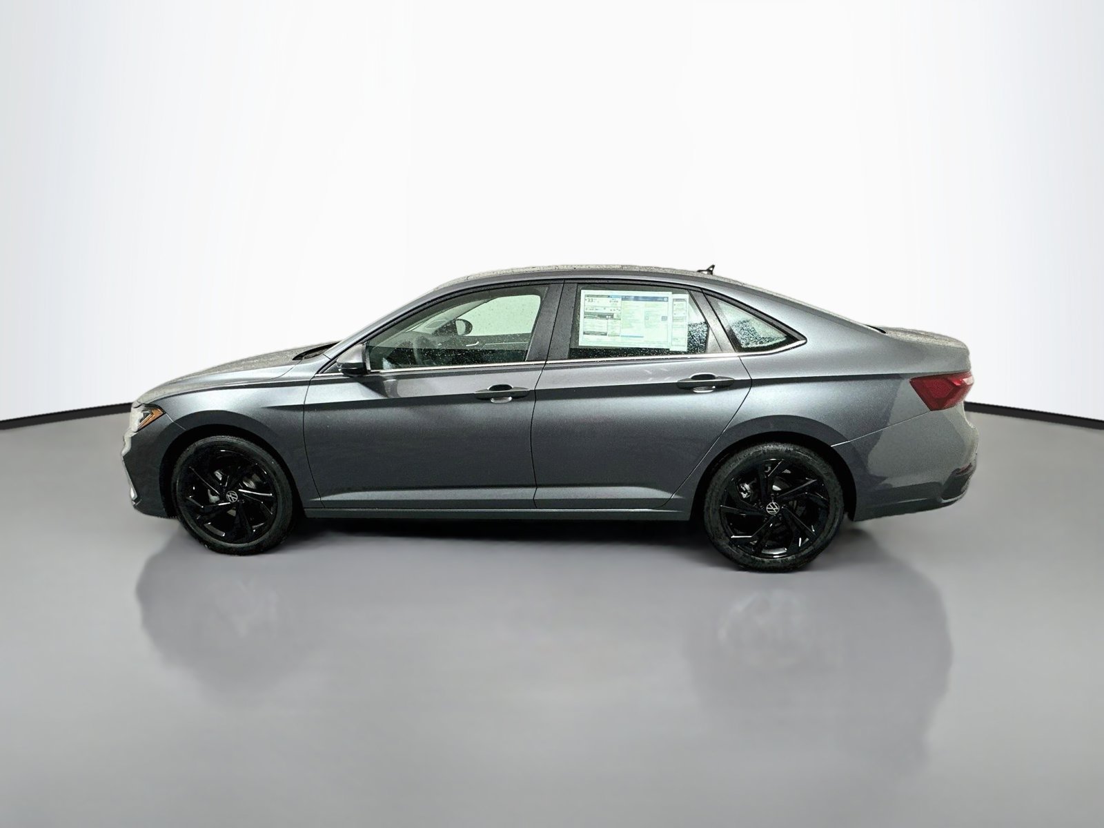 New 2027 Volkswagen Jetta SE FWD image 4
