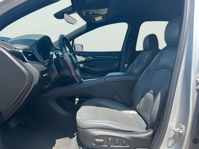 Used 2022 Buick Enclave Premium FWD image 17