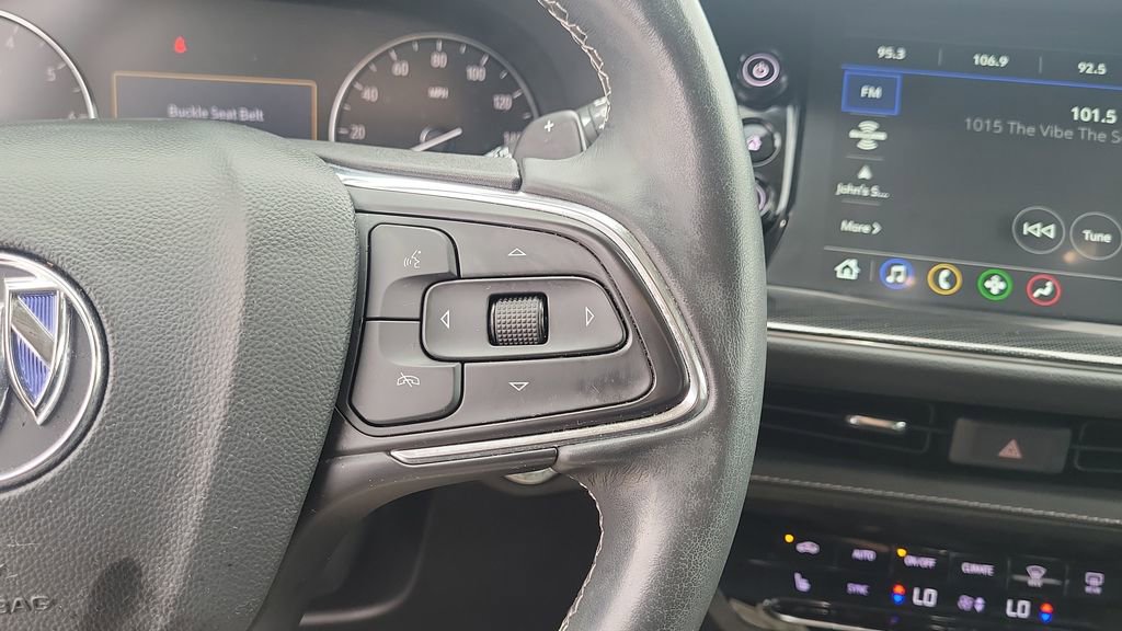 Certified 2022 Buick Envision Preferred FWD image 25