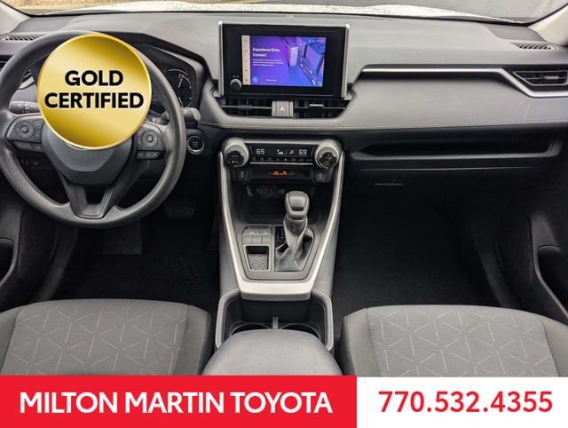 Used 2025 Toyota RAV4 XLE FWD image 6