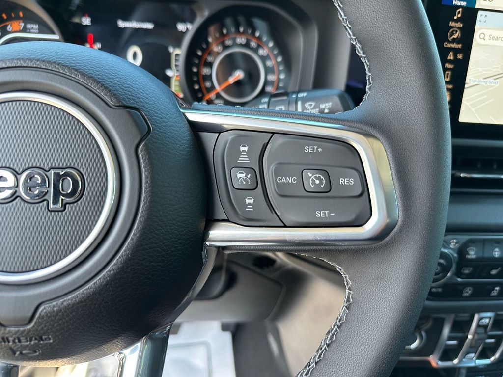 New 2025 Jeep Wrangler Unlimited Sahara AWD/4WD image 20
