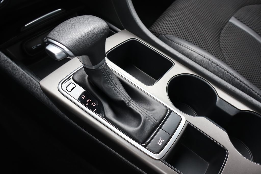 Used 2019 Kia Optima S image 9