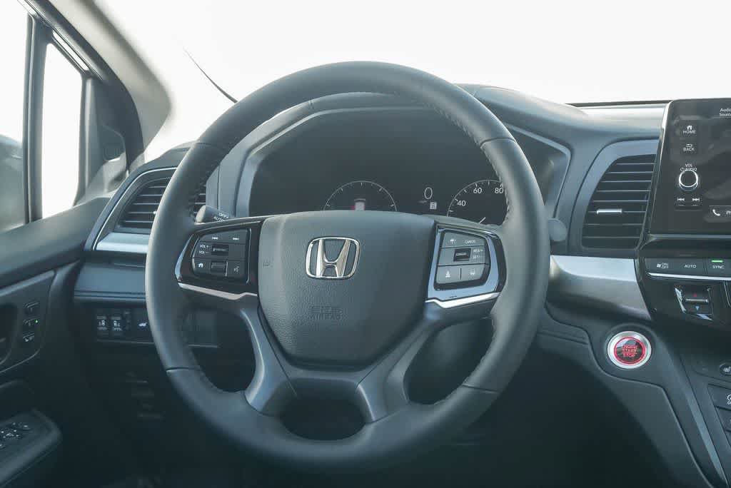 New 2026 Honda Odyssey EX-L image 17