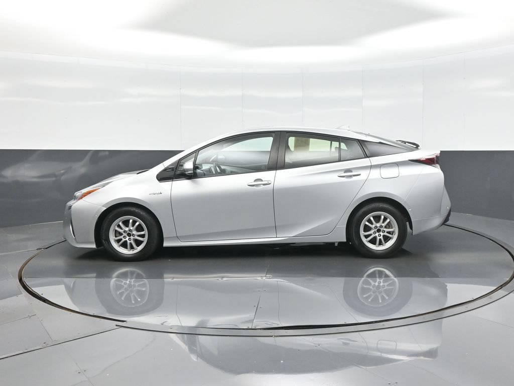 Certified 2018 Toyota Prius Four w/ Advanced Technology Package FWD image 4
