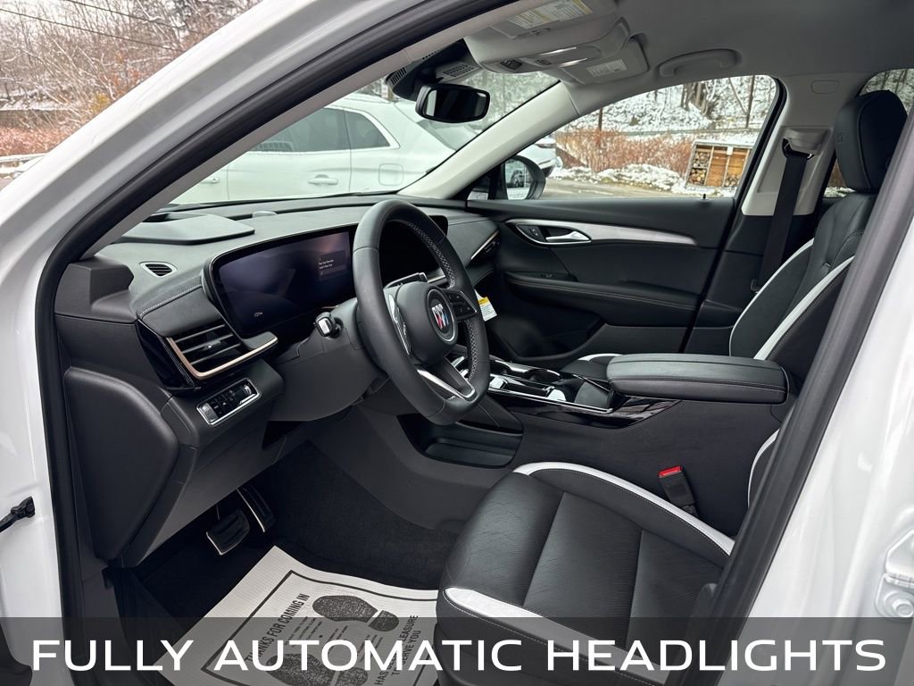 Used 2025 Buick Envision Sport Touring image 19