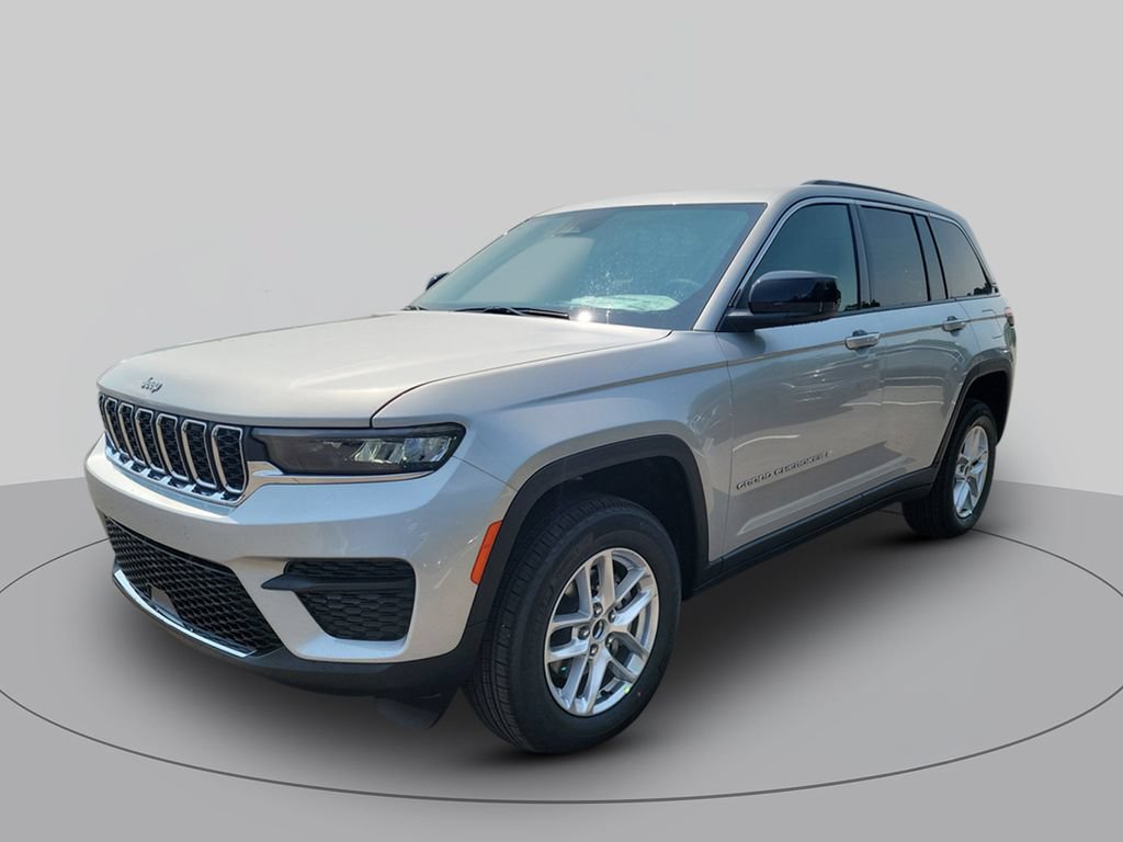 New 2026 Jeep Grand Cherokee Laredo X RWD image 7