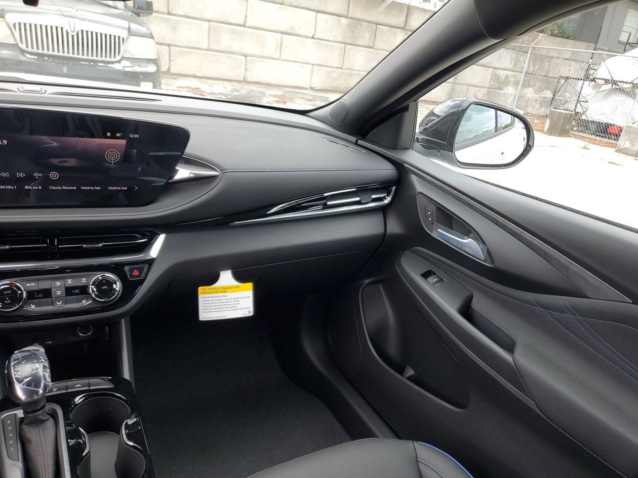 New 2026 Buick Envista Sport Touring w/ Convenience I Package FWD image 14