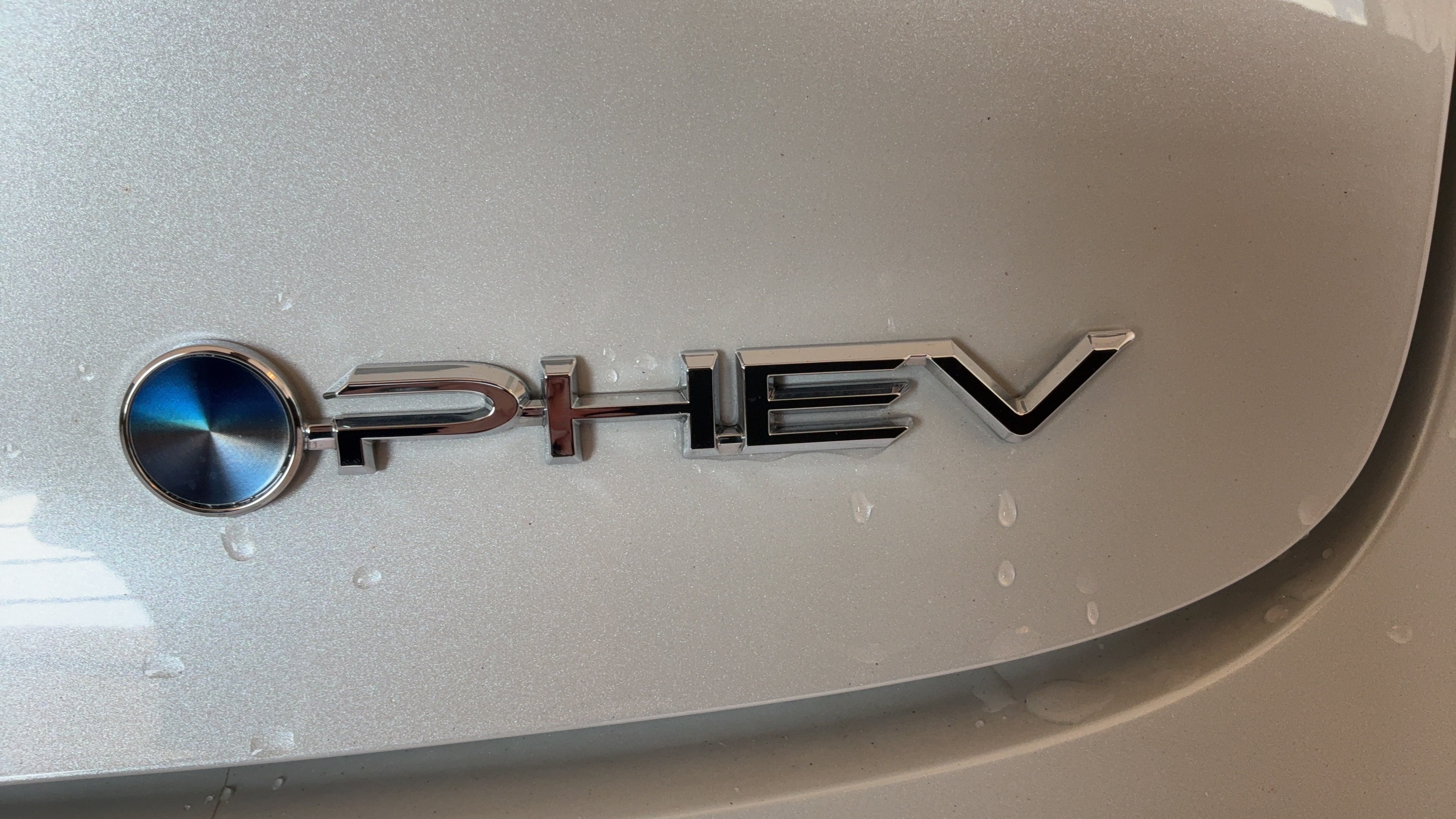 Certified 2026 Toyota Prius Plug-In Hybrid FWD image 39