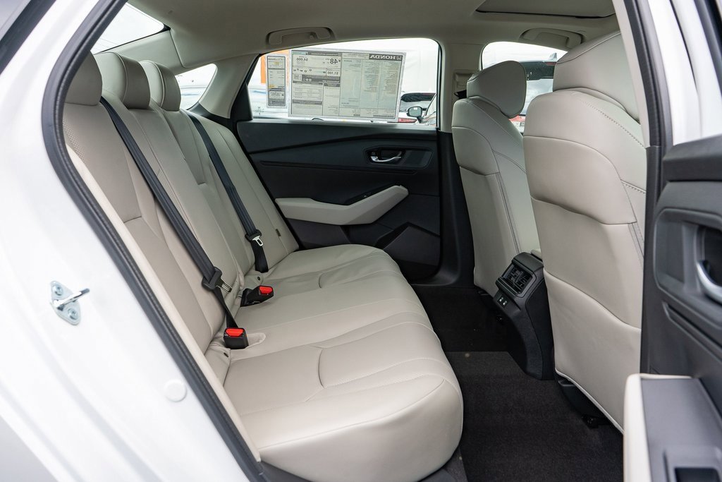 New 2025 Honda Accord EX-L image 12