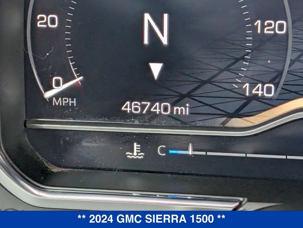 Used 2024 GMC Sierra 1500 AT4 w/ Technology Package AWD/4WD image 42