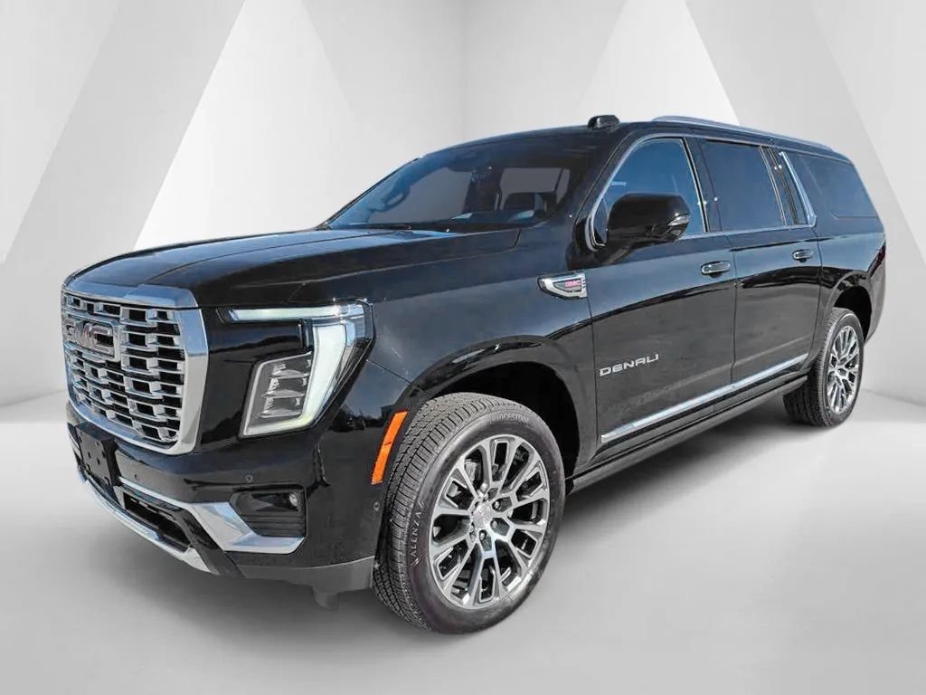 New 2026 GMC Yukon XL Denali w/ Denali Reserve Package AWD/4WD image 4