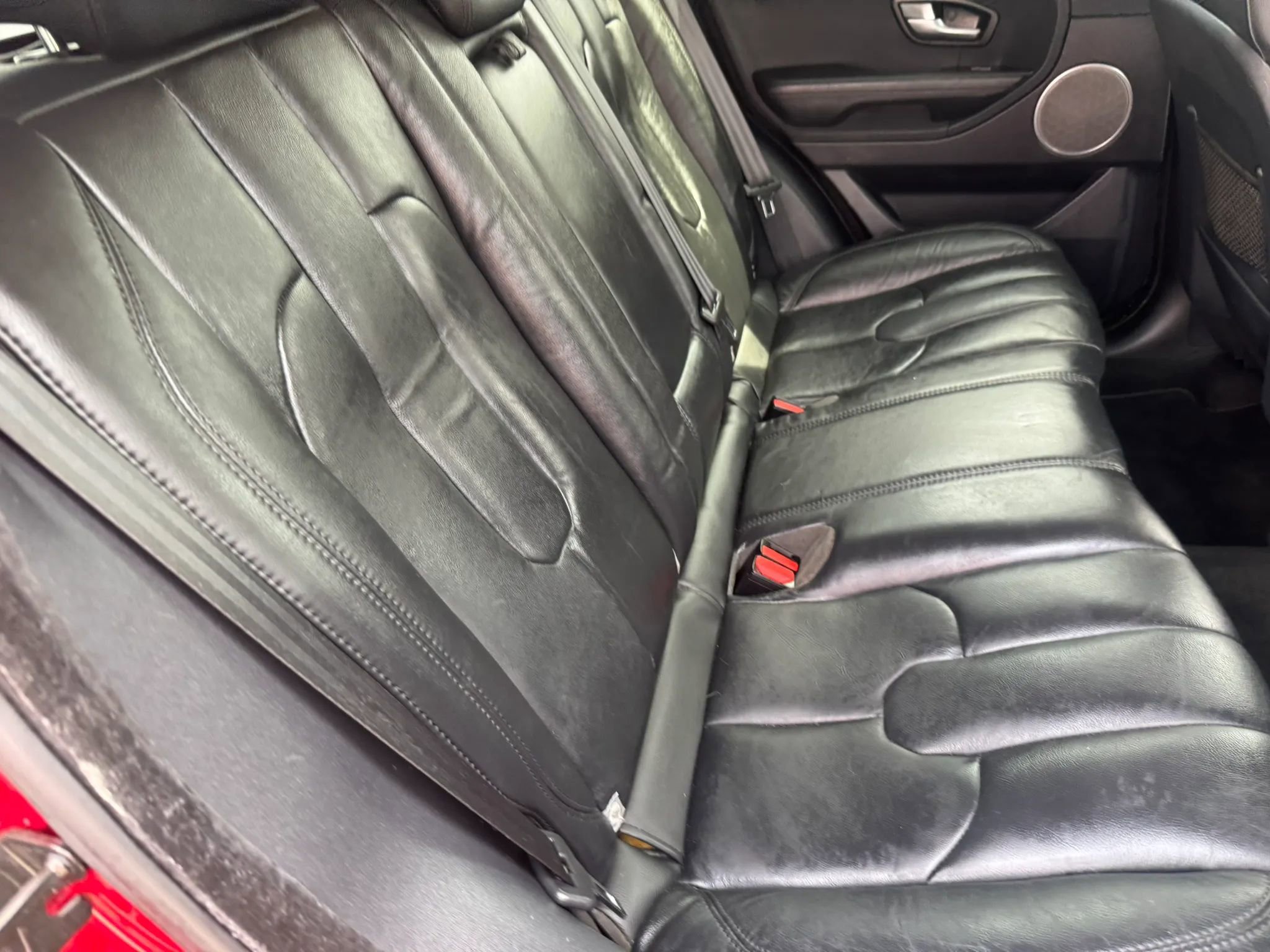 Used 2015 Land Rover Range Rover Evoque Pure Plus image 26