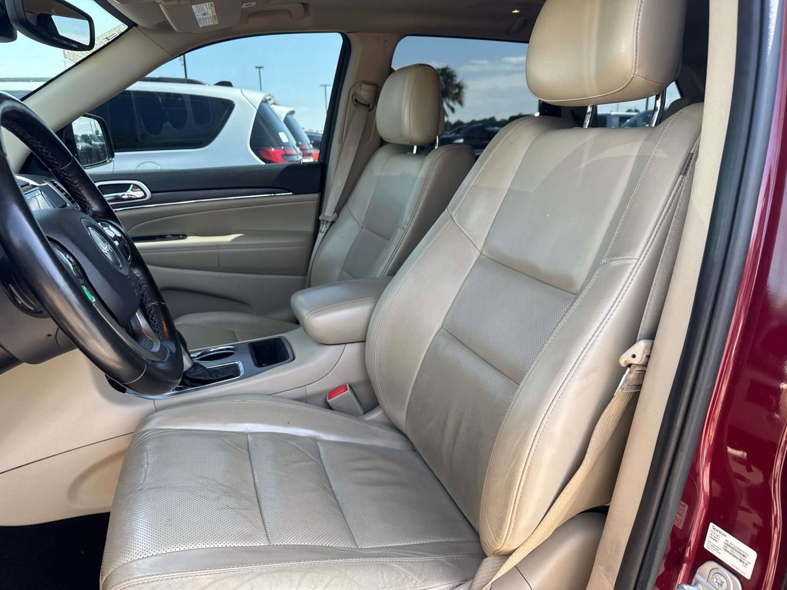 Used 2021 Jeep Grand Cherokee Limited w/ Luxury Group II image 10