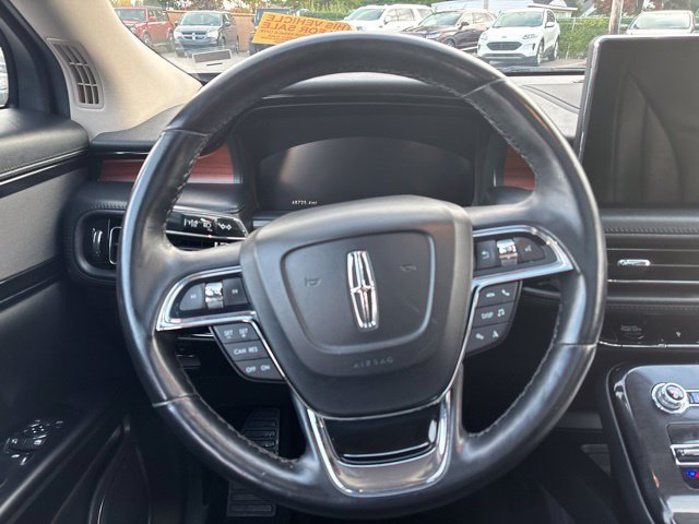 Used 2023 Lincoln Nautilus Reserve AWD/4WD image 14
