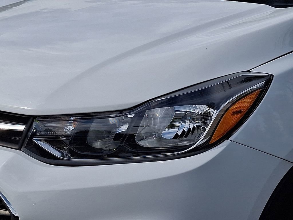 Certified 2020 Chevrolet Trax LS AWD/4WD image 9