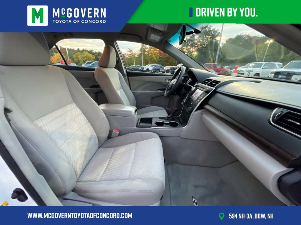 Used 2017 Toyota Camry LE FWD image 22