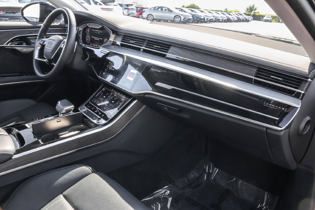 Used 2021 Audi A8 L 4.0T w/ Executive Plus Package AWD/4WD image 36