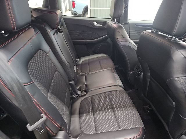 Used 2025 Ford Escape ST-Line w/ Tech Pack #1 image 15