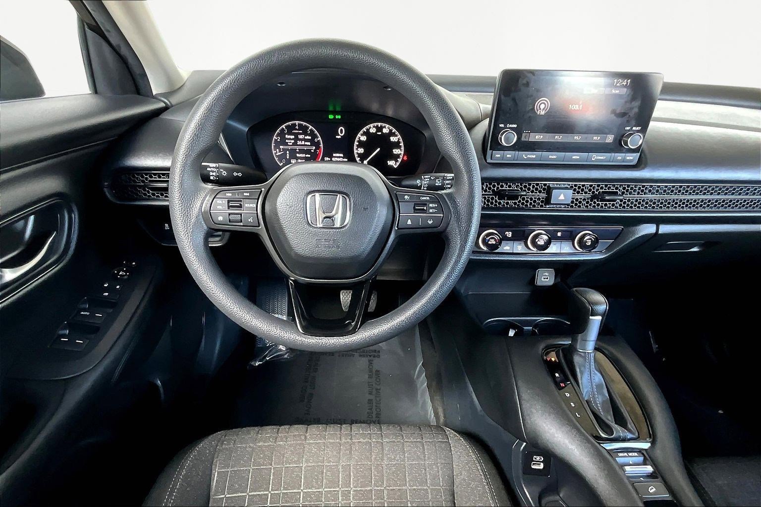 Used 2023 Honda HR-V LX image 9