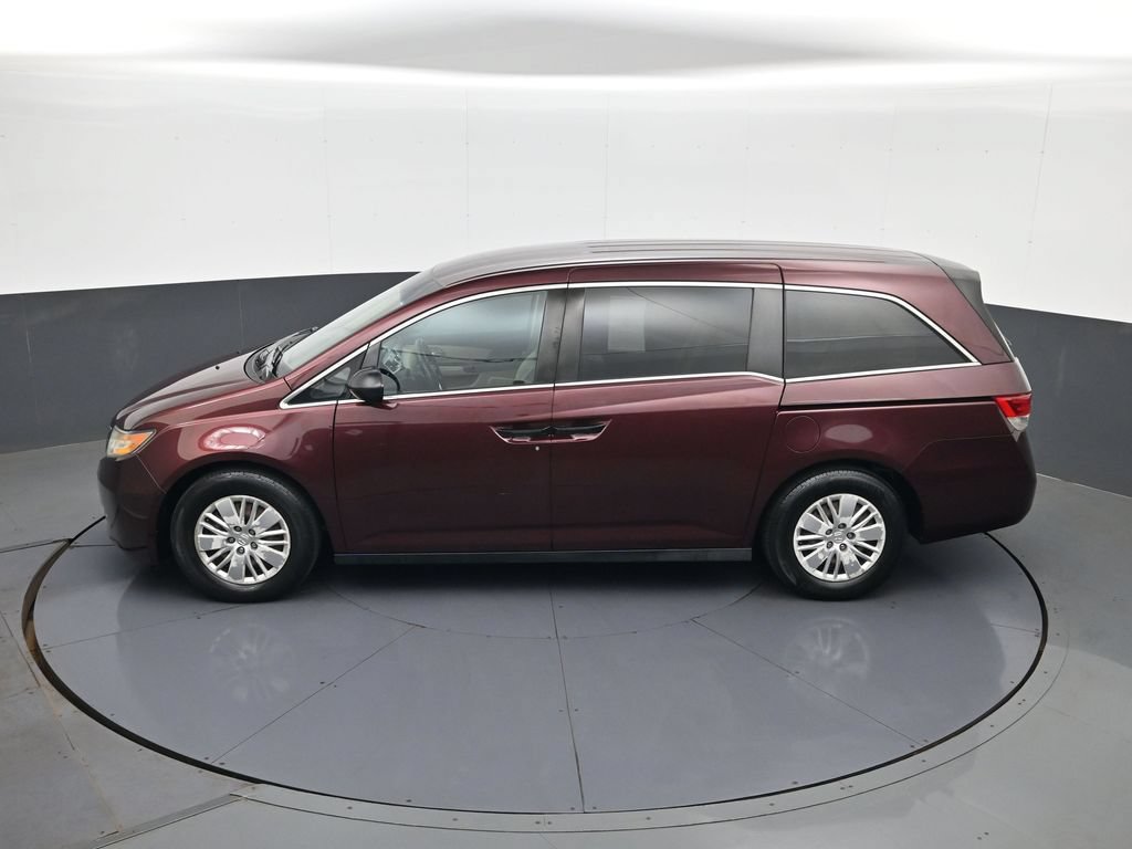 Used 2014 Honda Odyssey LX image 22