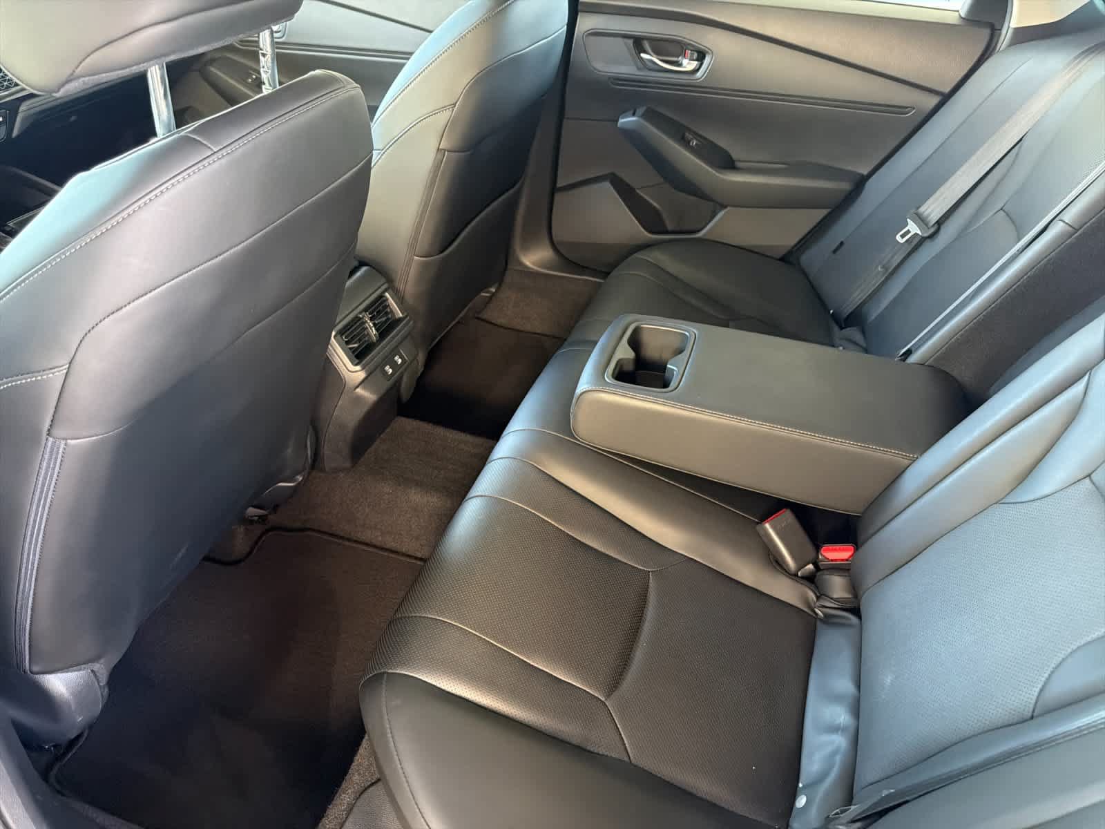 Used 2023 Honda Accord EX-L image 4
