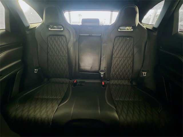 Used 2019 Jaguar F-PACE SVR image 25