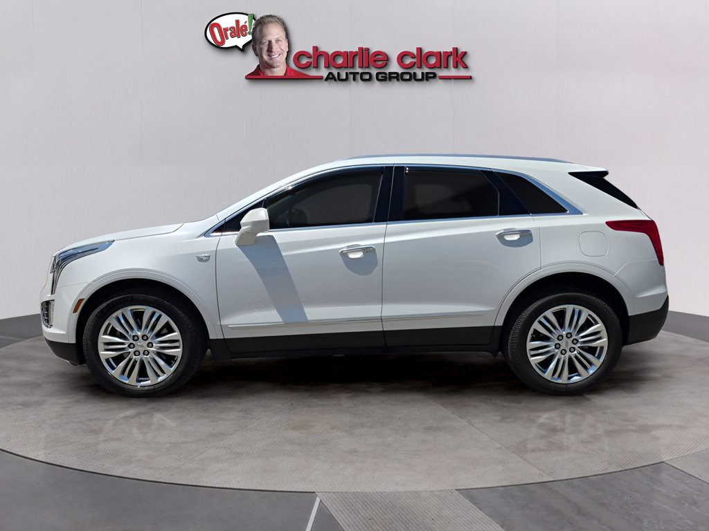 Used 2019 Cadillac XT5 Premium Luxury FWD image 3