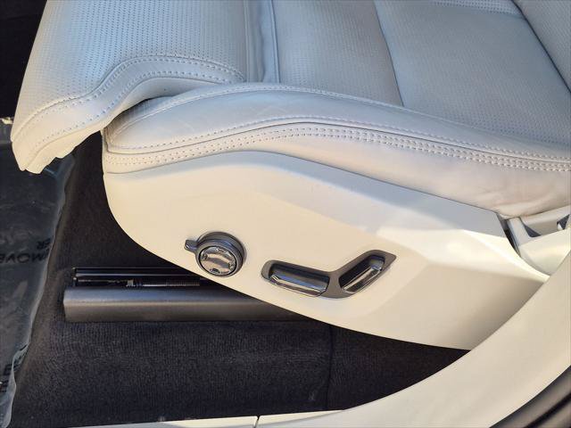 Certified 2024 Volvo XC90 T8 Ultimate w/ Protection Package Premier AWD/4WD image 22