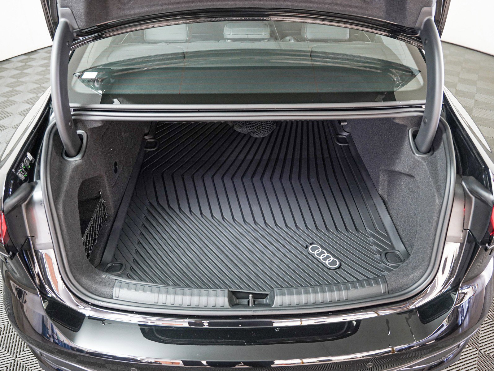 New 2026 Audi A6 Premium Plus AWD/4WD image 8