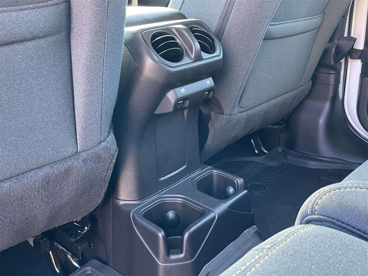 New 2026 Jeep Wrangler Sport S image 29