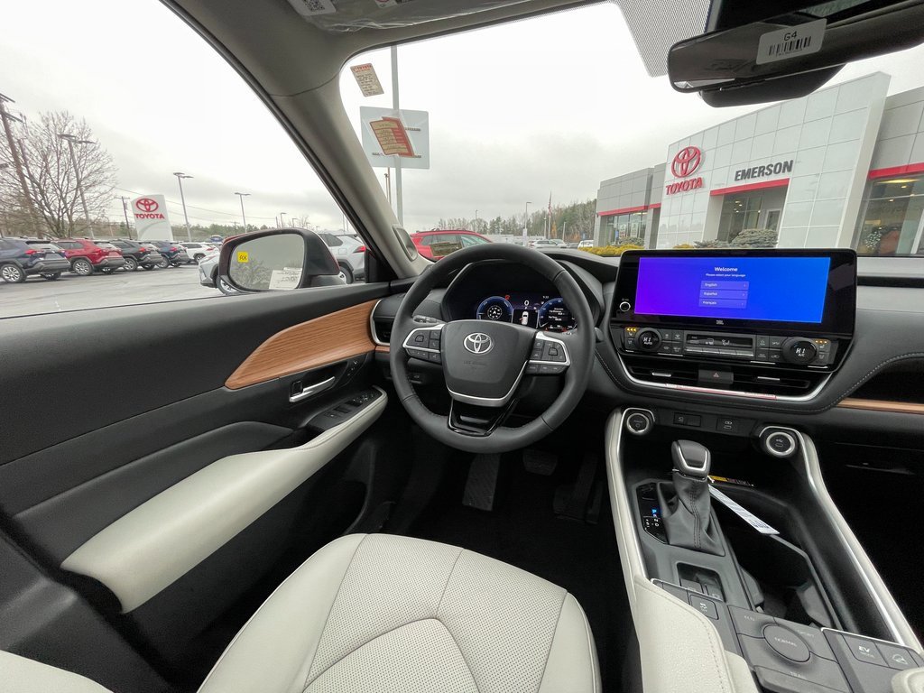 New 2026 Toyota Grand Highlander Limited image 14