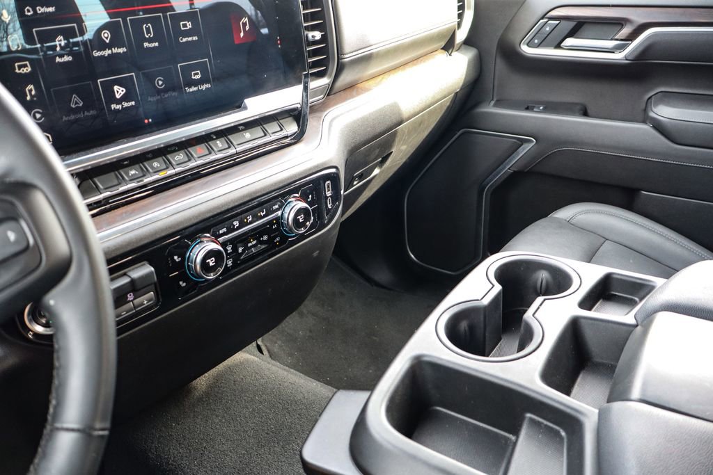 Certified 2025 GMC Sierra 1500 SLT image 28