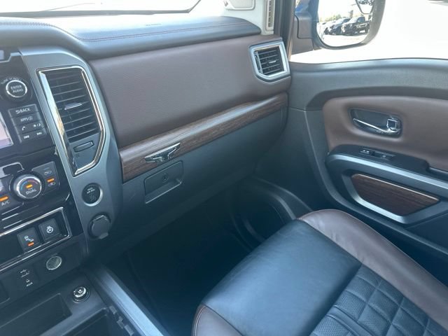 Used 2017 Nissan Titan Platinum Reserve RWD image 18