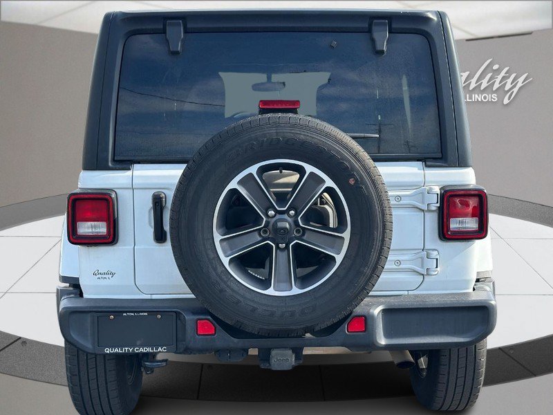 Used 2023 Jeep Wrangler Unlimited Sahara AWD/4WD image 5