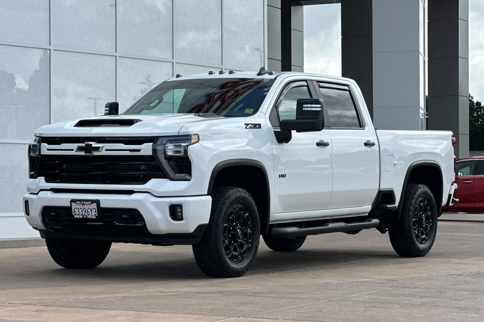 Used 2024 Chevrolet Silverado 2500 LT w/ Z71 Sport Edition AWD/4WD image 8