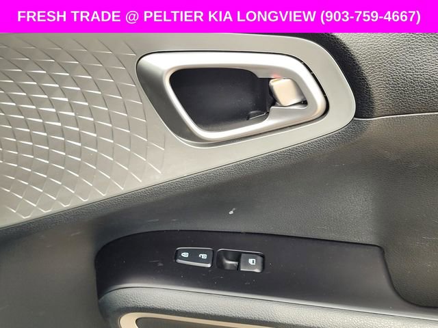 Used 2023 Kia Soul LX w/ Option Group 015 image 12