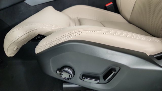 New 2027 Volvo XC90 B6 Ultra AWD/4WD image 14