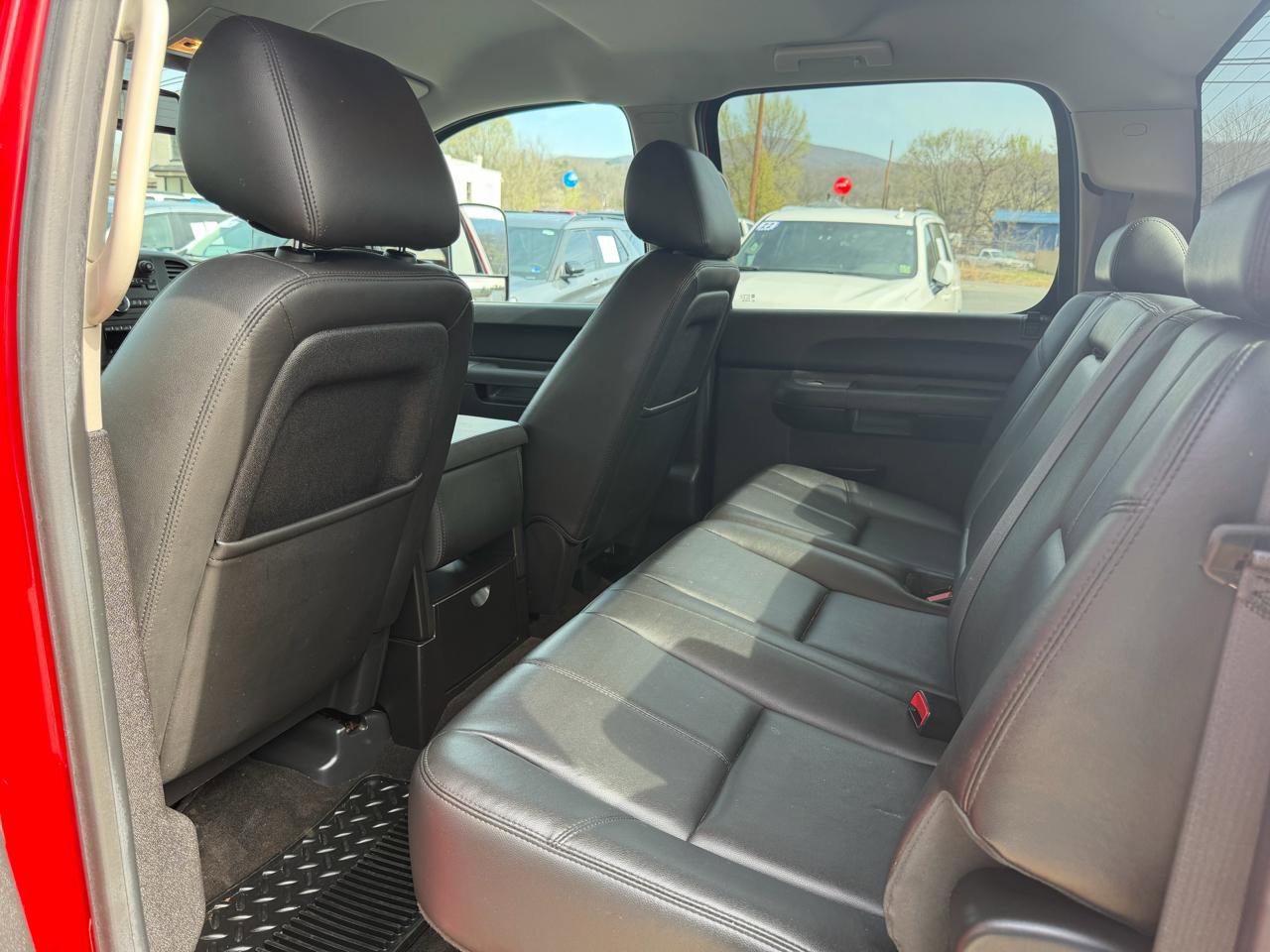 Used 2013 Chevrolet Silverado 3500 LT w/ Interior Plus Package AWD/4WD image 16