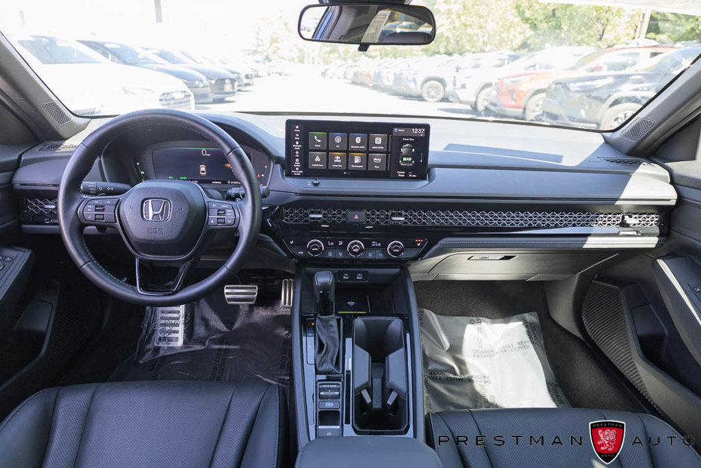 Used 2025 Honda Accord Sport image 35