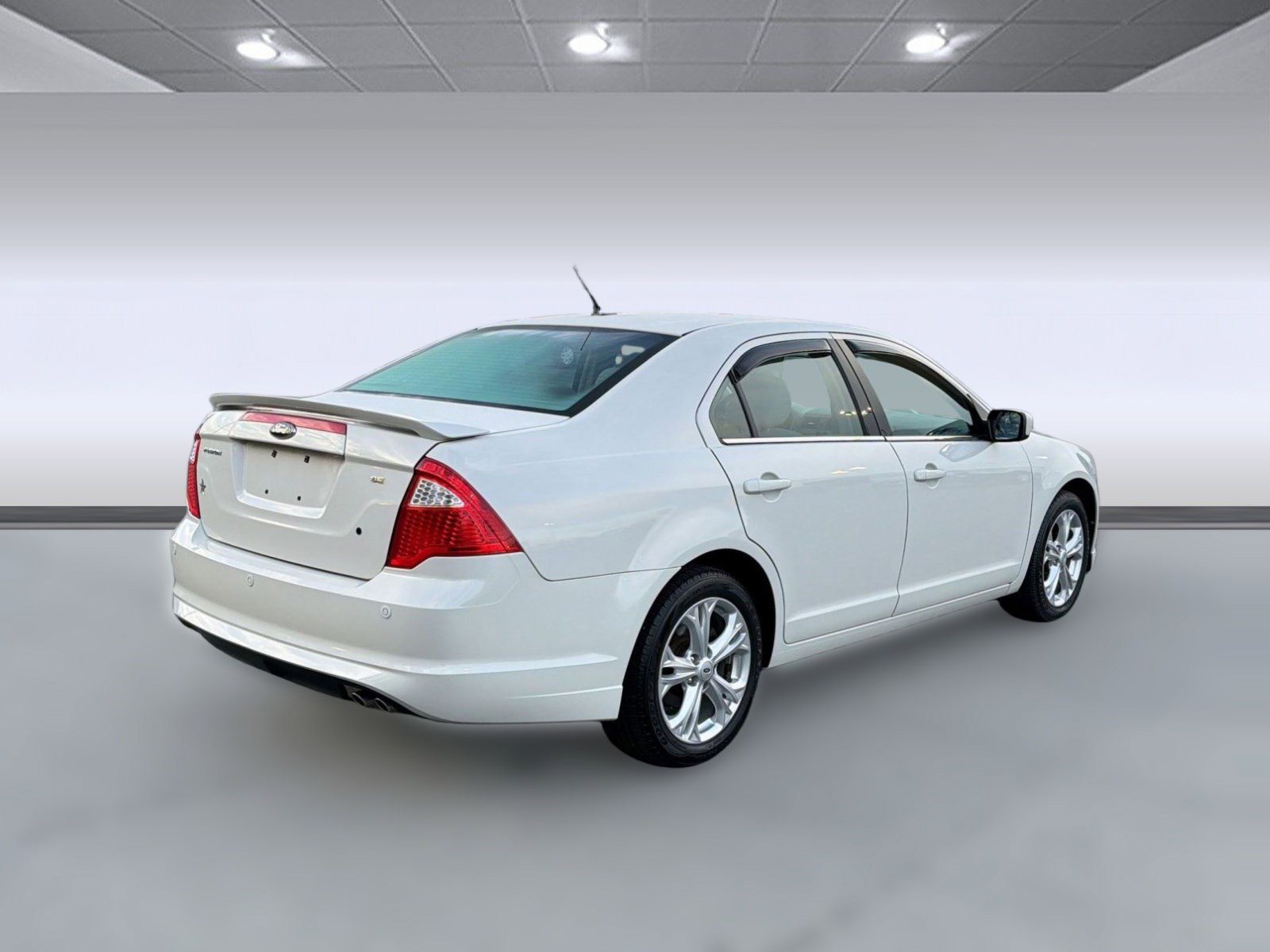 Used 2012 Ford Fusion SE image 8