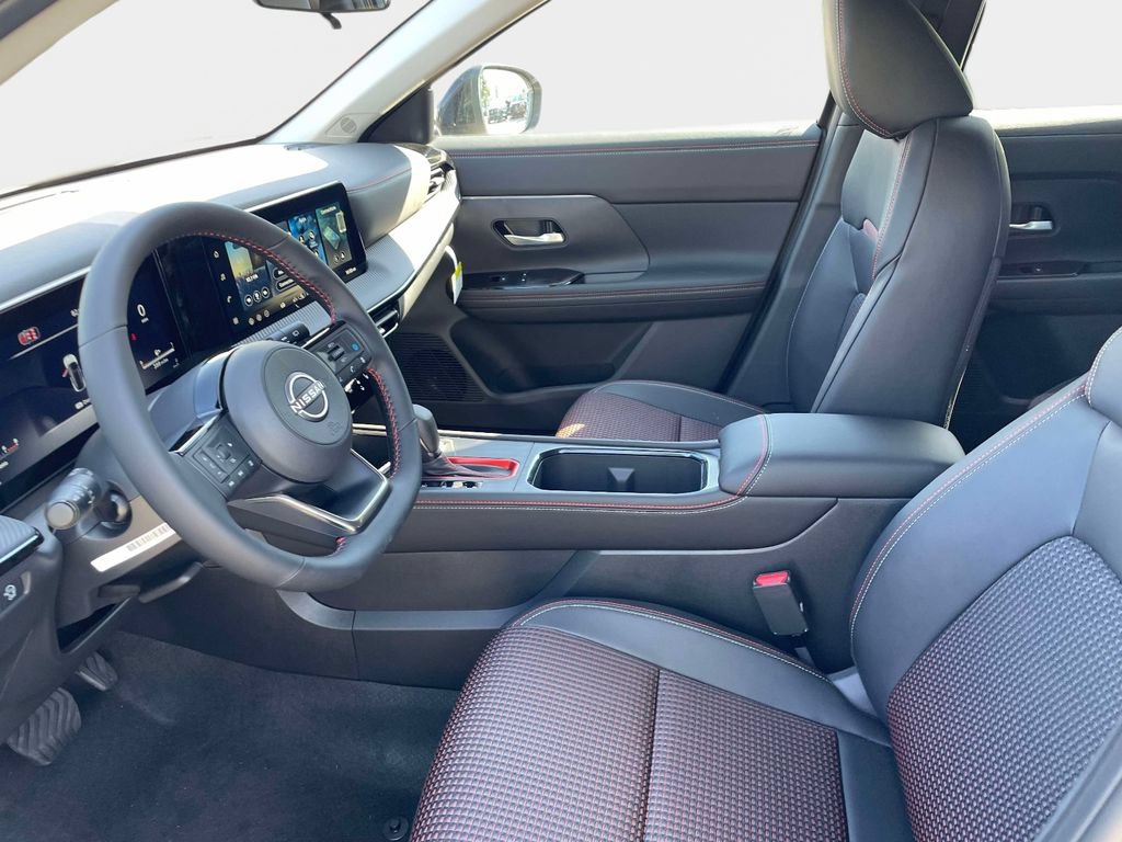 New 2027 Nissan Kicks SR w/ Cold Weather Package FWD image 22
