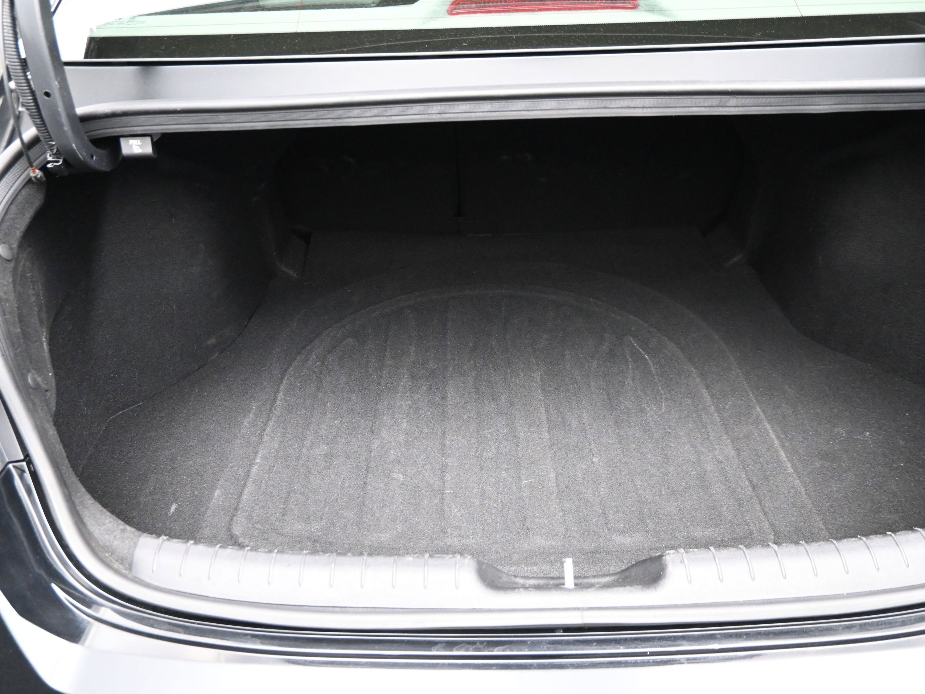 Used 2025 Hyundai Elantra SEL image 15