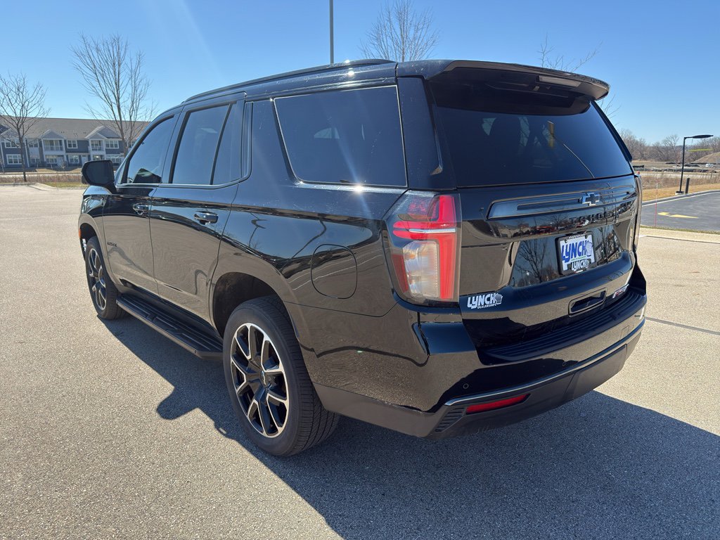 Used 2021 Chevrolet Tahoe RST w/ Luxury Package image 3