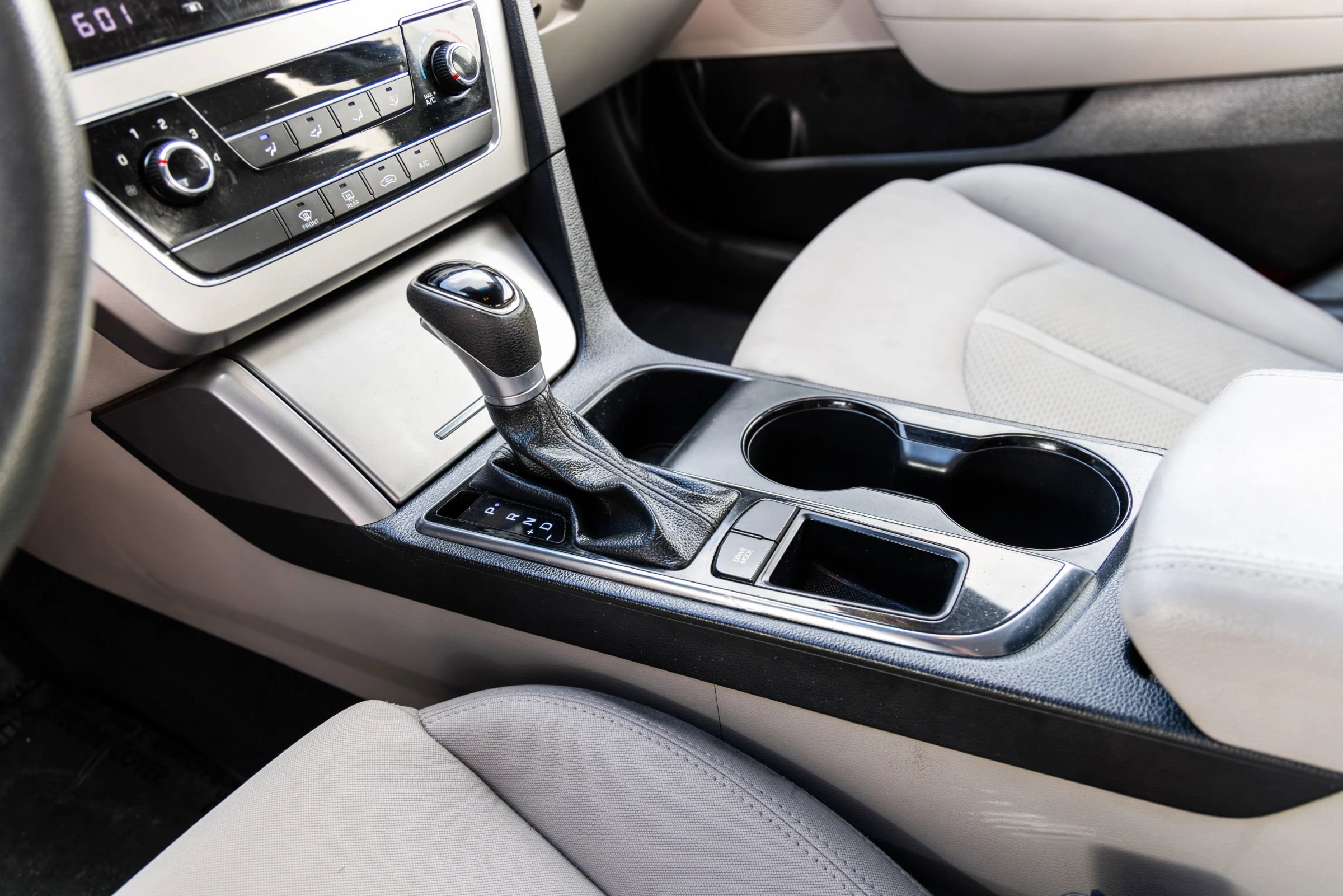 Used 2017 Hyundai Sonata SE FWD image 27