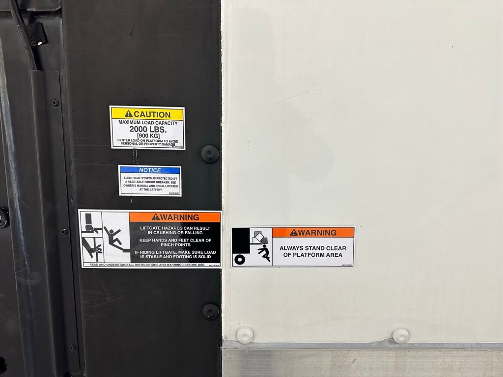 Used 2022 Chevrolet Express 3500 w/ Power Convenience Package image 33