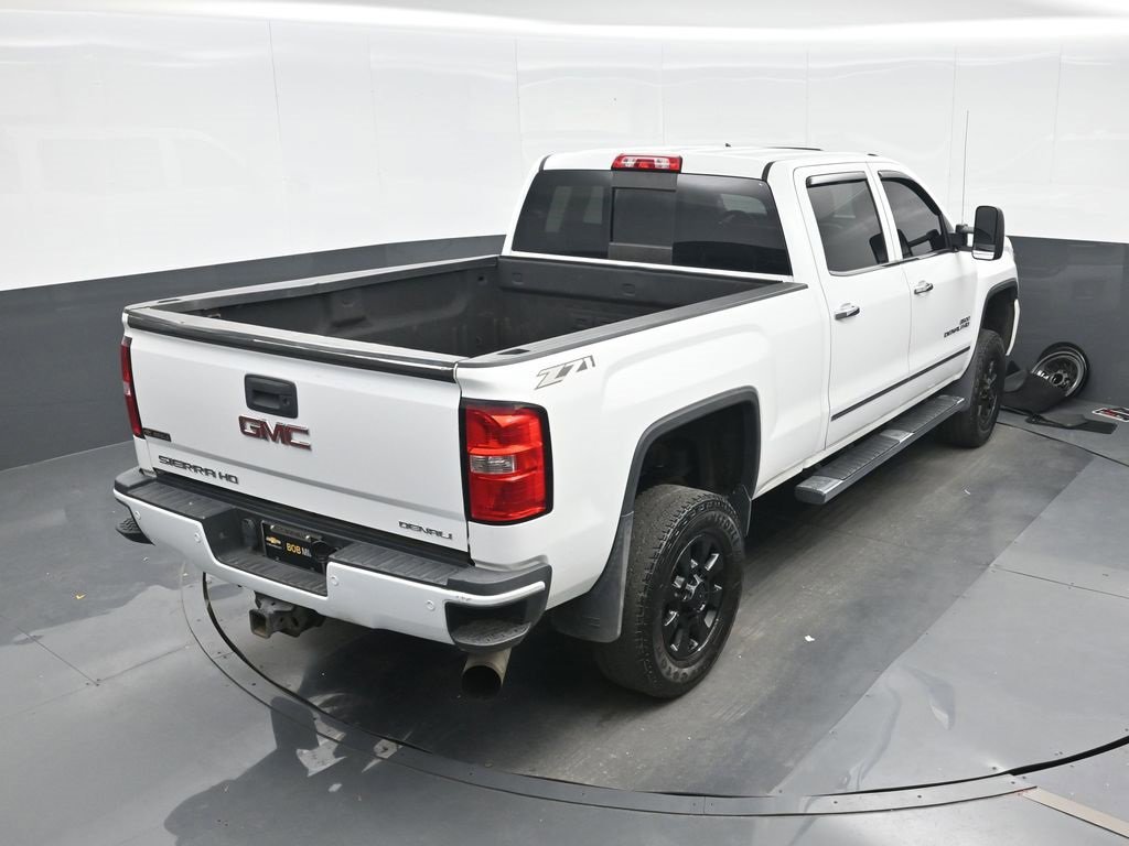 Used 2015 GMC Sierra 3500 Denali w/ Duramax Plus Package image 21